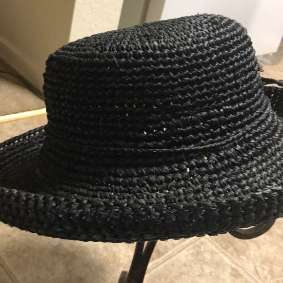 Scala hat - Picture 2 of 3